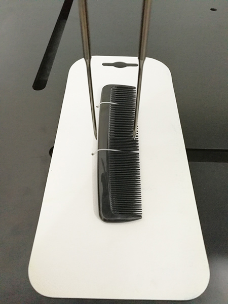 弹性胶钉绑定梳子